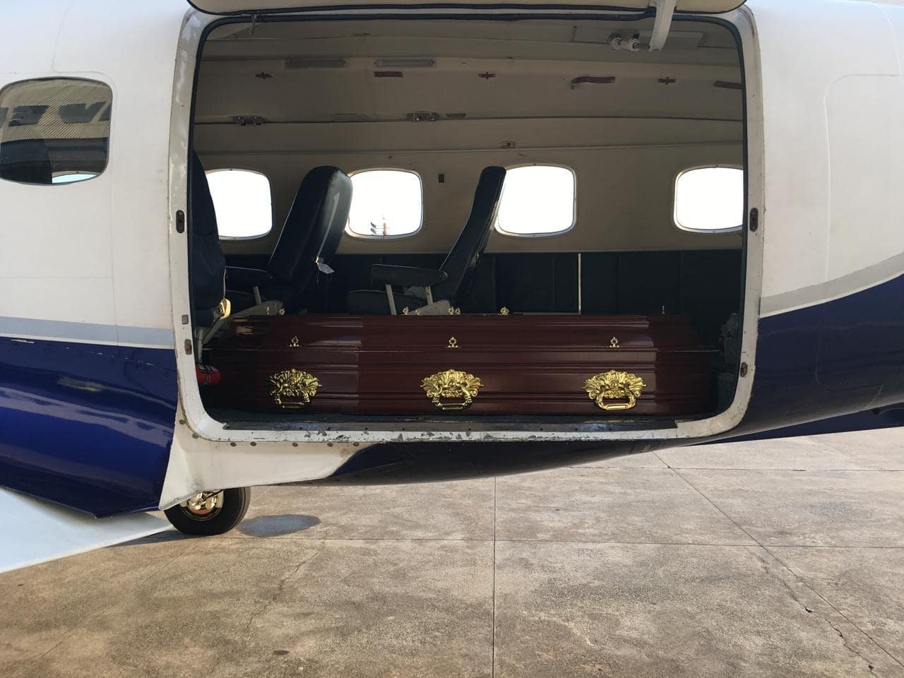 Traslado aéreo funerário com estrutura dedicada